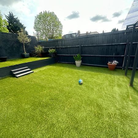 5 Bedroom House Se6 Londen Buitenkant foto