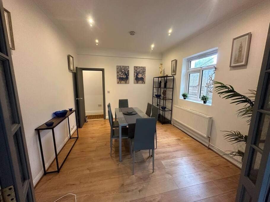 5 Bedroom House Se6 Londen Buitenkant foto